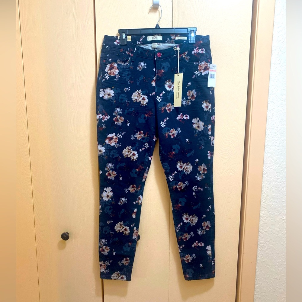 Vintage America Boho Floral Skinny Jeans | Dark Wash | Size 10